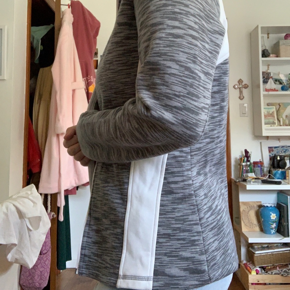 Jacket - Picture 4 of 4
